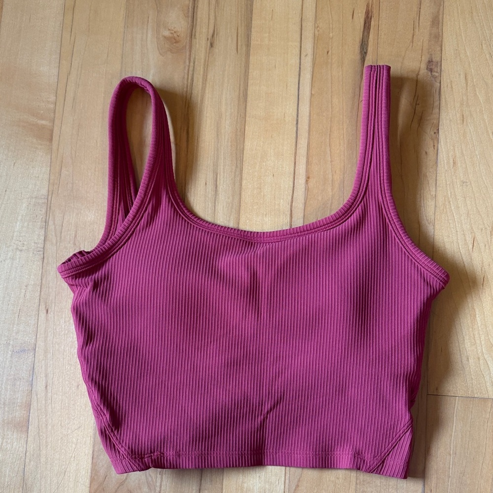 Workout tank - cropped